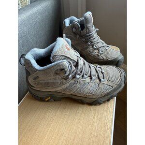 Merrell Womens Moab 2 Mid Waterproof Hiking Boots Gray Size 7